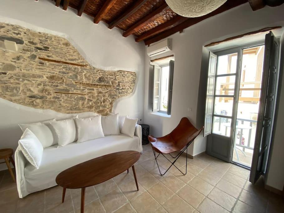 Venghera Naousa Apartment In The Heart Of Naousa Luaran gambar