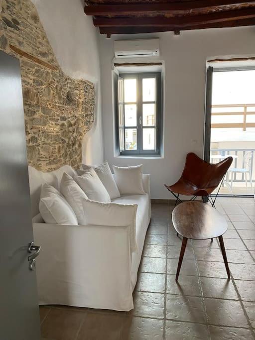 Venghera Naousa Apartment In The Heart Of Naousa Luaran gambar